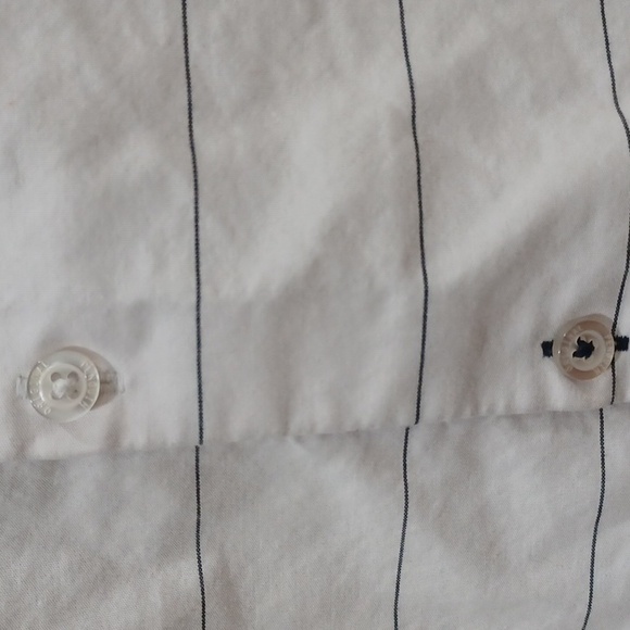 Penguin men's Lg white striped button down shirt - Picture 5 of 10